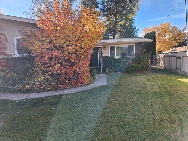 Photo - 2437 N Curtis Rd