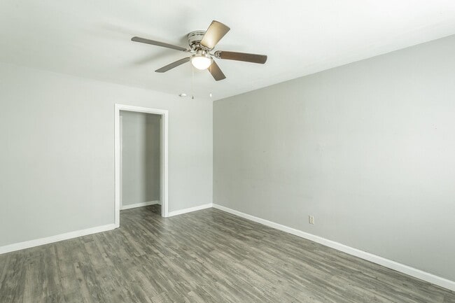 Building Photo - 207 Laws Ave Unit Apt A