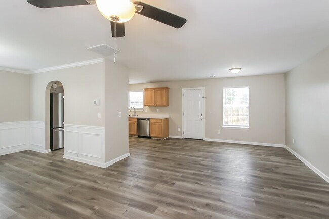 Photo - 2436 Cornell Cir
