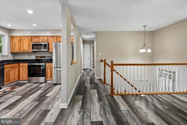 Photo - 7660 Turnbrook Dr