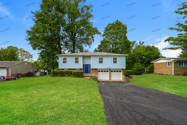 Building Photo - 714 Miles Ln