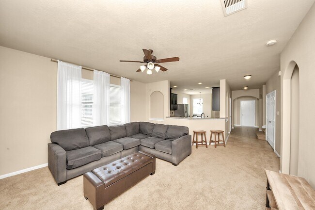 Photo - 8428 Willow Loch Dr