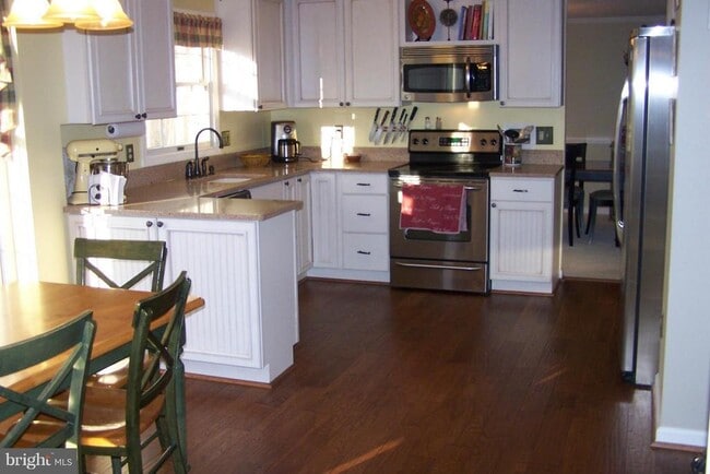 Photo - 15404 Beachview Dr
