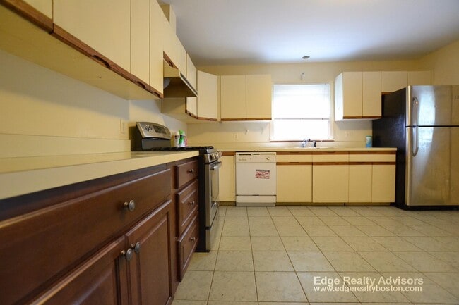 Photo - 47 Dighton St Unidad 1