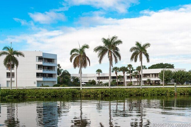 Photo - 3701 S Flagler Dr Unit A204