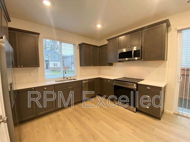 Photo - 14539 203rd Ave E