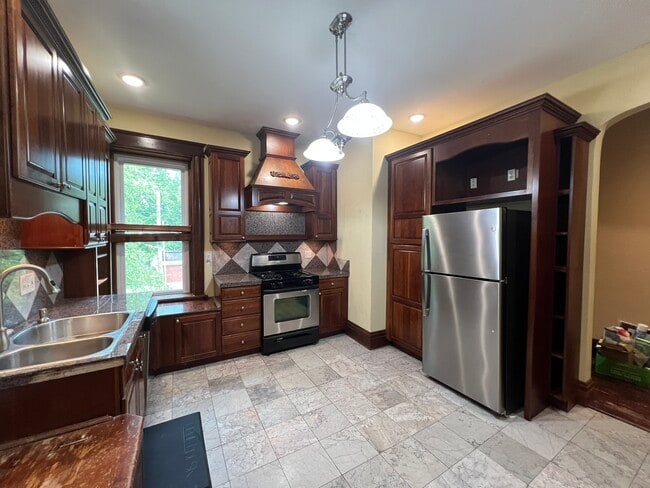 Cocina - 3457 Arsenal St Unidad ArsenalArkansas 2nd Floor