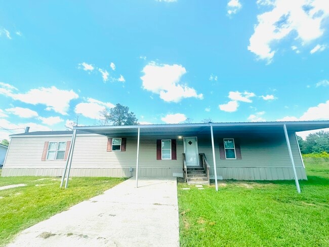 Photo - 207 Juniper Rd