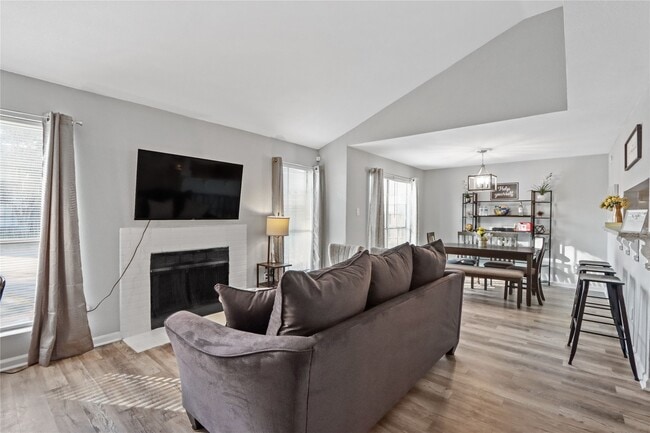 Building Photo - 7200 T C Jester Blvd Unit 3103