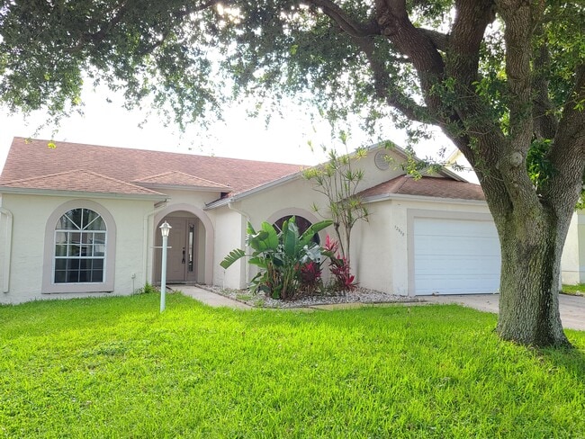 Photo - 12908 Meadowbend Dr