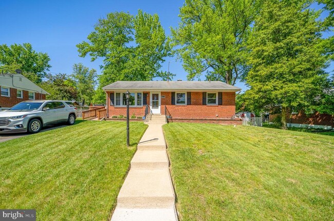 Photo - 8824 Jandell Rd House