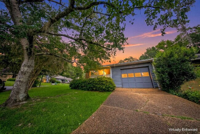 Photo - 1402 Sturbridge Pl