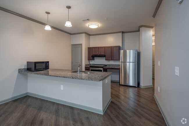 2BR, 2BA - Savanna - 1,150SF - Kitchen