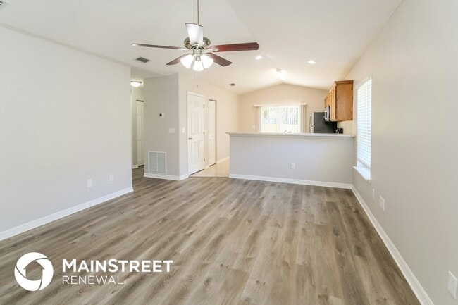 Photo - 2872 N 9th St