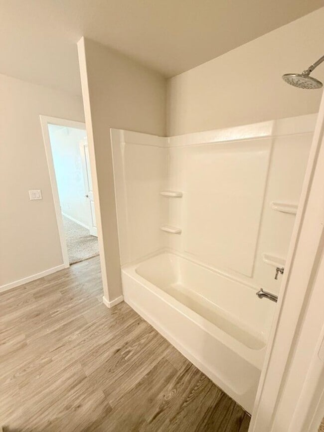 Photo - 9707 Saratoga Ave