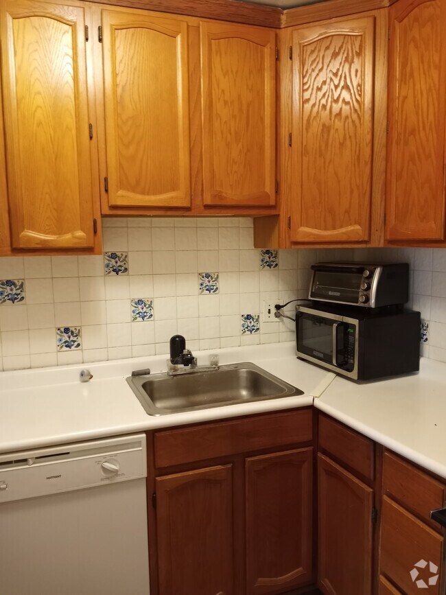 Building Photo - 4600 Connecticut Ave NW Unit 517 Rental