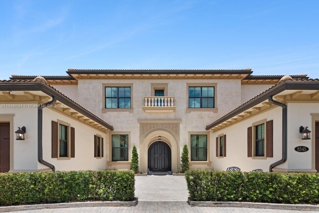 Photo - 8545 Watercrest Cir E Casa