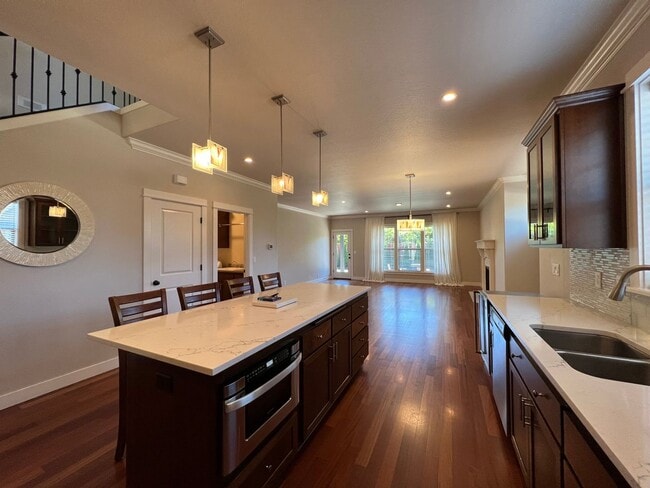 Photo - Elegant Cal Young Home