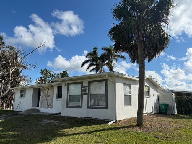 Photo - 5405 Riverside Dr