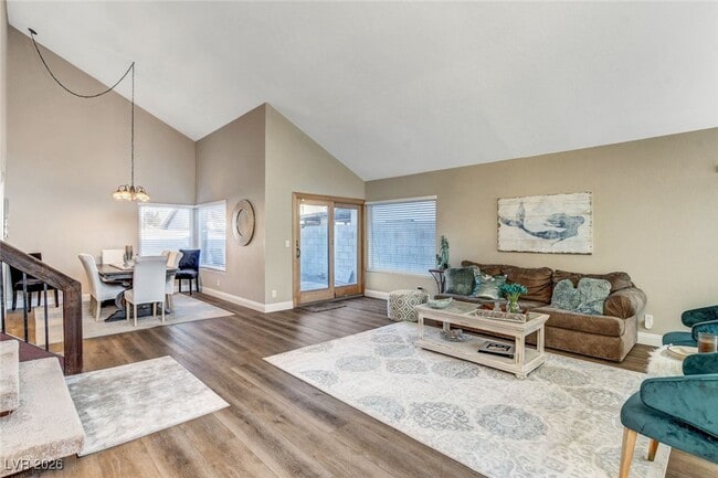 Photo - 4762 Torrence Dr