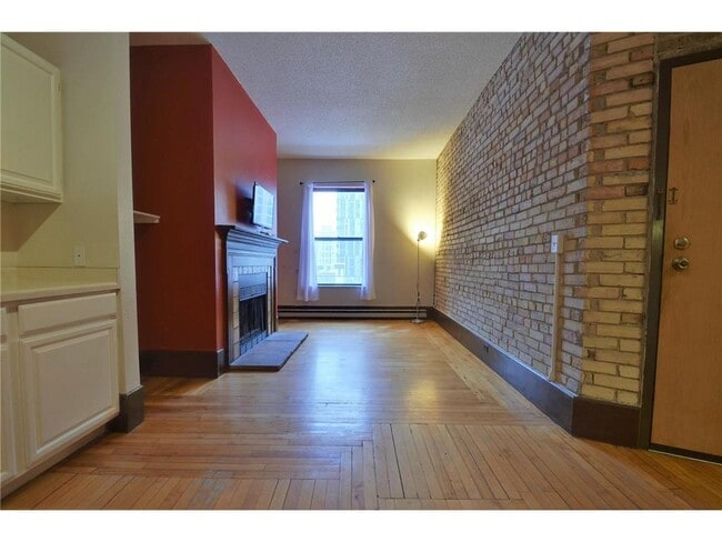 Photo - 605 S 9th St Unit 8