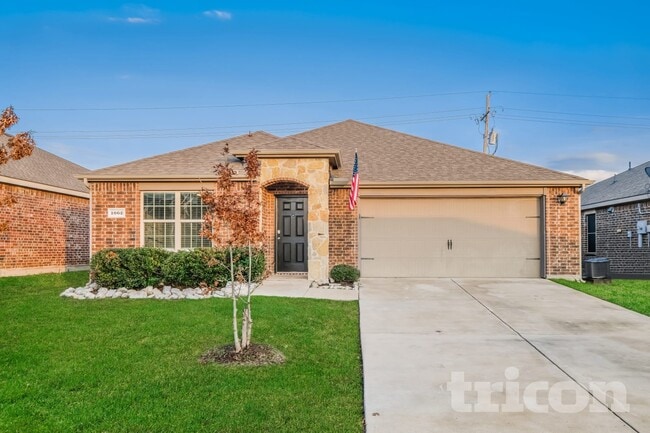 Building Photo - 1062 Churchill Dr