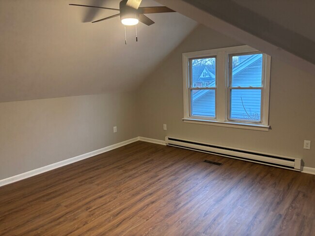 Photo - 105 Avon Ave