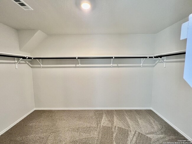 Building Photo - 13806 Vly Patch