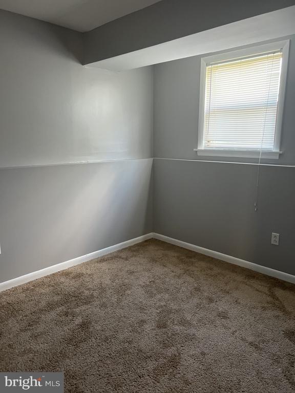 Photo - 809 W Farrow Ct