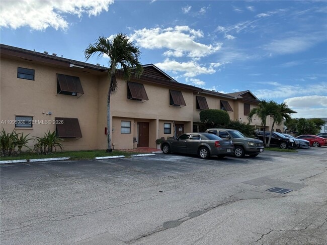 Photo - 6858 NW 173rd Dr