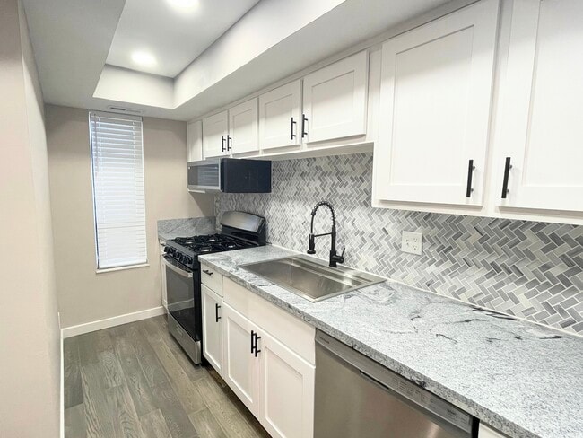 Kitchen - 97 Lancelot Ln Unit 97 Lancelot Ln