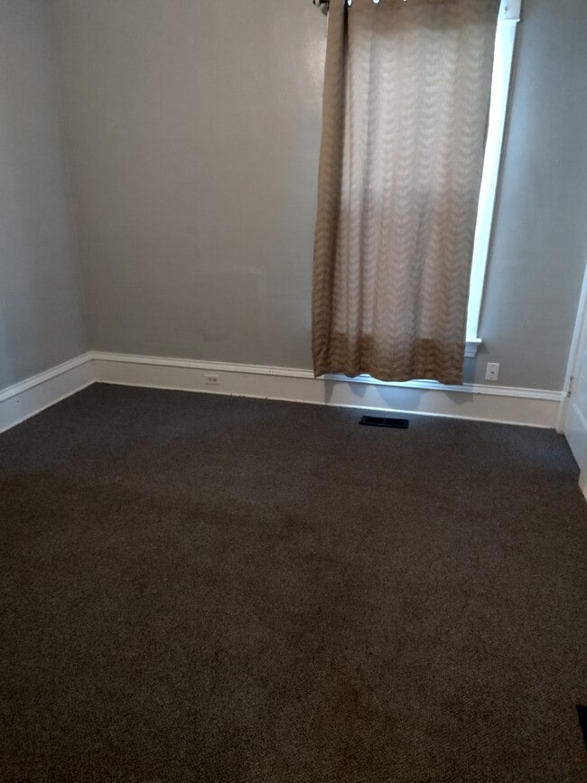 Photo - 1838 W College Ave