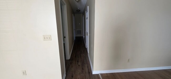 Photo - READY TO MOVE IN! 3 BEDS/2 BATHS!