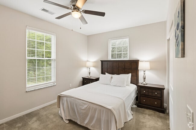 Sierra 1BR, 1BA - 847SF - Bedroom