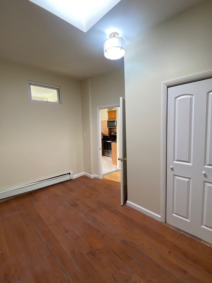 Photo - 430 New Lots Ave