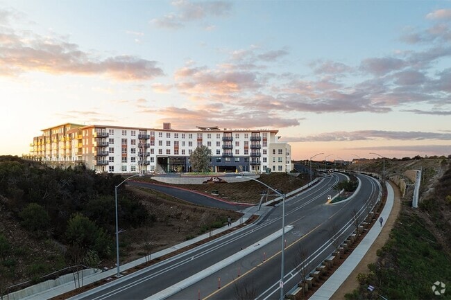 Building Photo - Folia Rental
