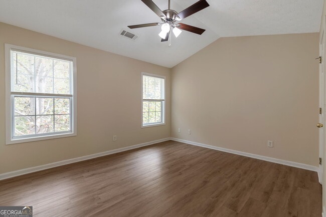 Photo - 3862 Chase Dr