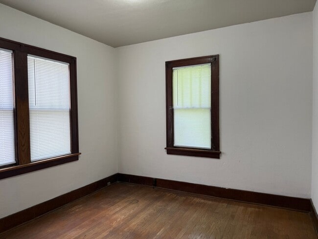 Photo - 2010 N 9th St