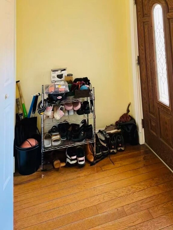 Photo - 203 Clark St