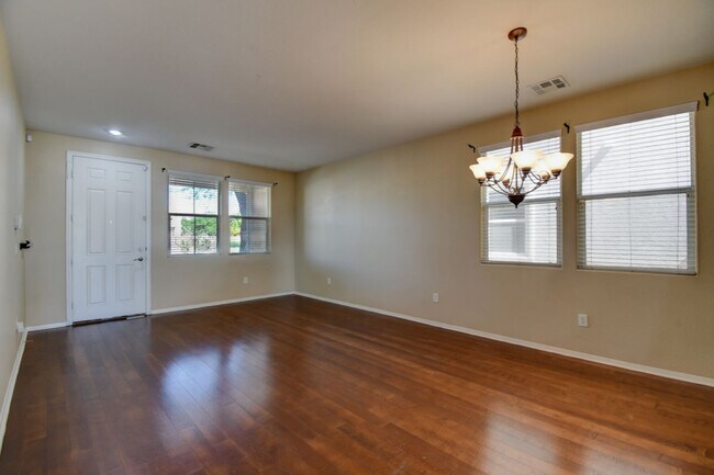 Photo - 4 Bed 3 Bath With Huge Loft