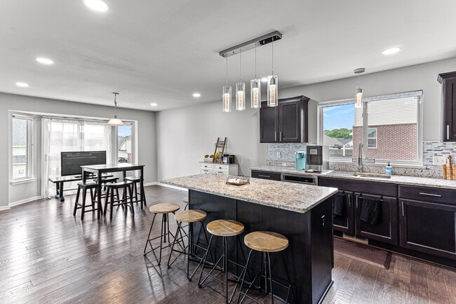 Photo - 23986 W Enclave Dr
