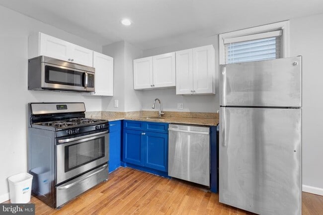 Photo - 1428 Hope St