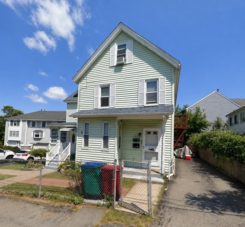 Photo - 14 Warnock St