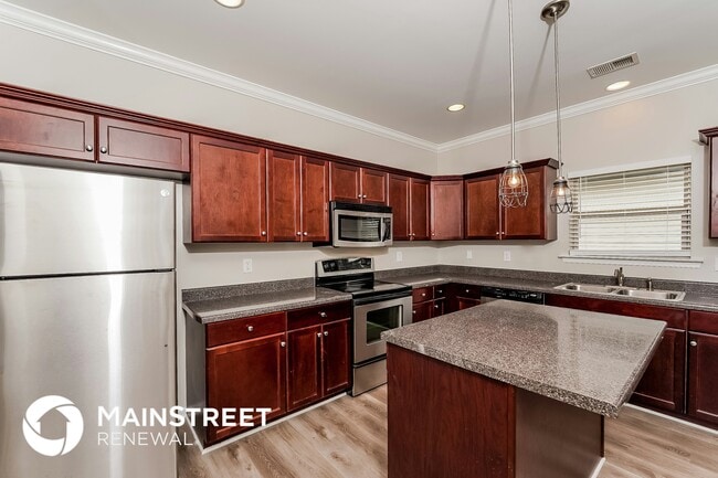 Photo - 1131 Avalon Dr