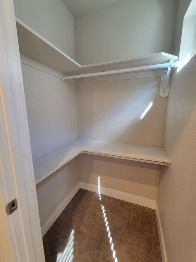 Photo - Gorgeous townhome
