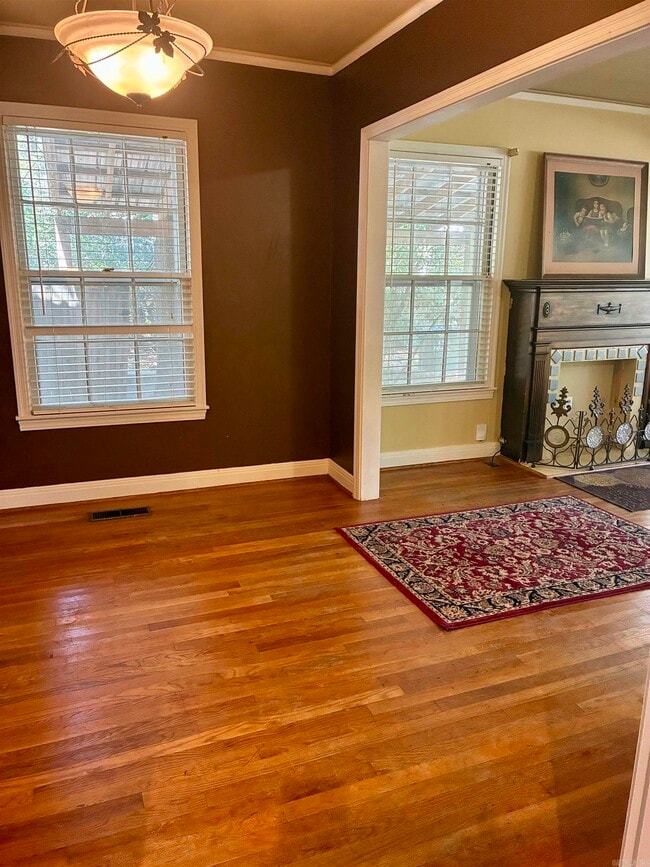 Photo - 404 N Jackson St