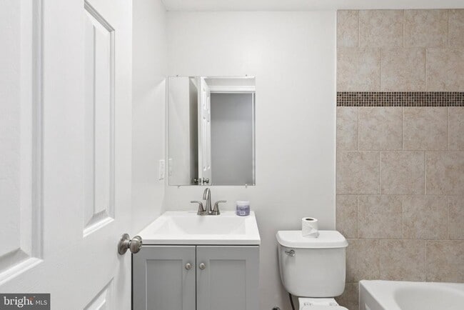 Photo - 1931 N Uber St