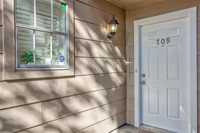 Photo - 2800 Jeanetta St Unit 709