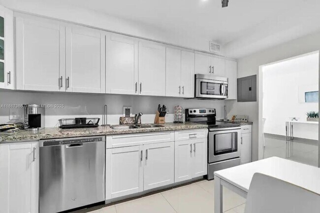 Photo - 4001 S Ocean Dr Unit 5J