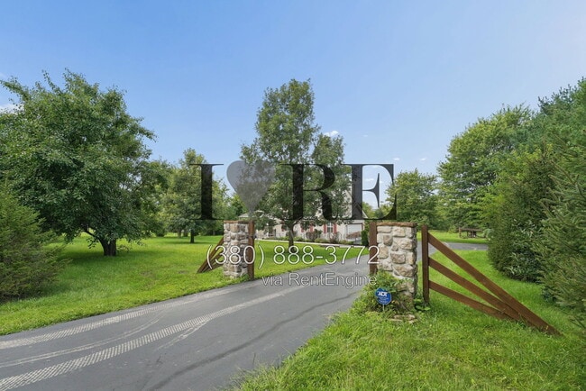 Photo - 8765 Hyland-Croy Rd